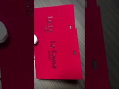 علامة تعليق الملابس