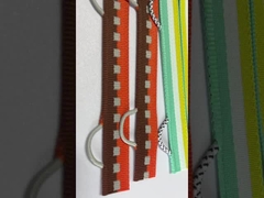 ملصقات الملابس