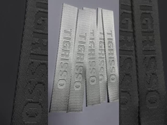 ملصق قماش بتصاميم مخصصة وملف عمل فني بتنسيق PDF لملصقات الملابس المنسوجة