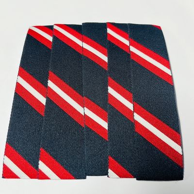 0.4mm Logo Thickness Woven Clothing Labels Customized with CDR Artwork File